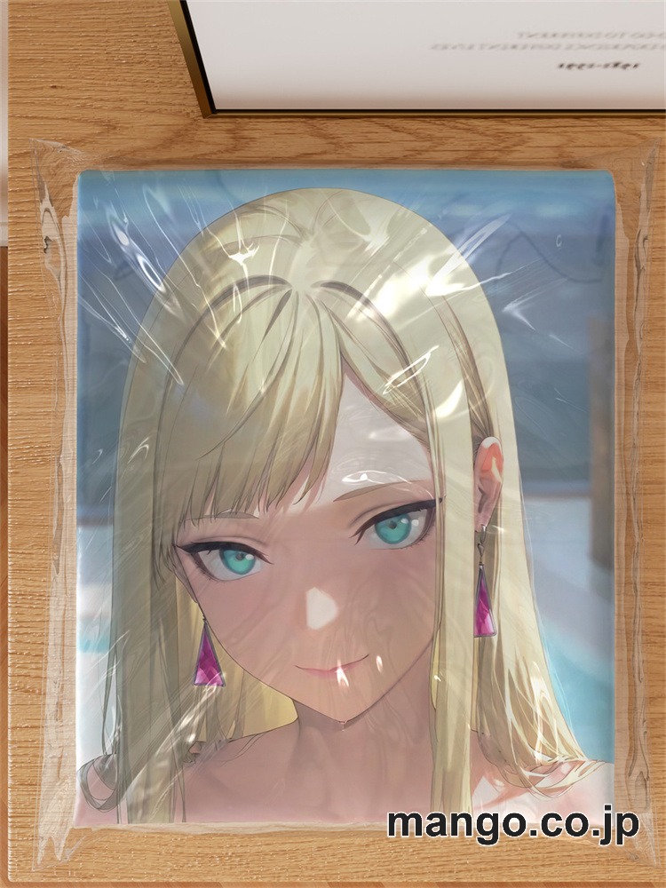 抱き枕カバー  オリジナル   アニメ  等身大 【閃光のハサウェイ】ギギ・アンダルシア 小型クッション キャラクターグッズ PVC製 コレクション用 3